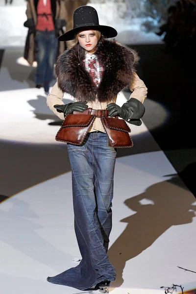 Look 6